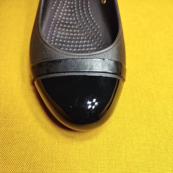 Crocs Patent Toe Black Ballet Flats Slip On Women's Shoes Size 7 - Picture 3 of 9